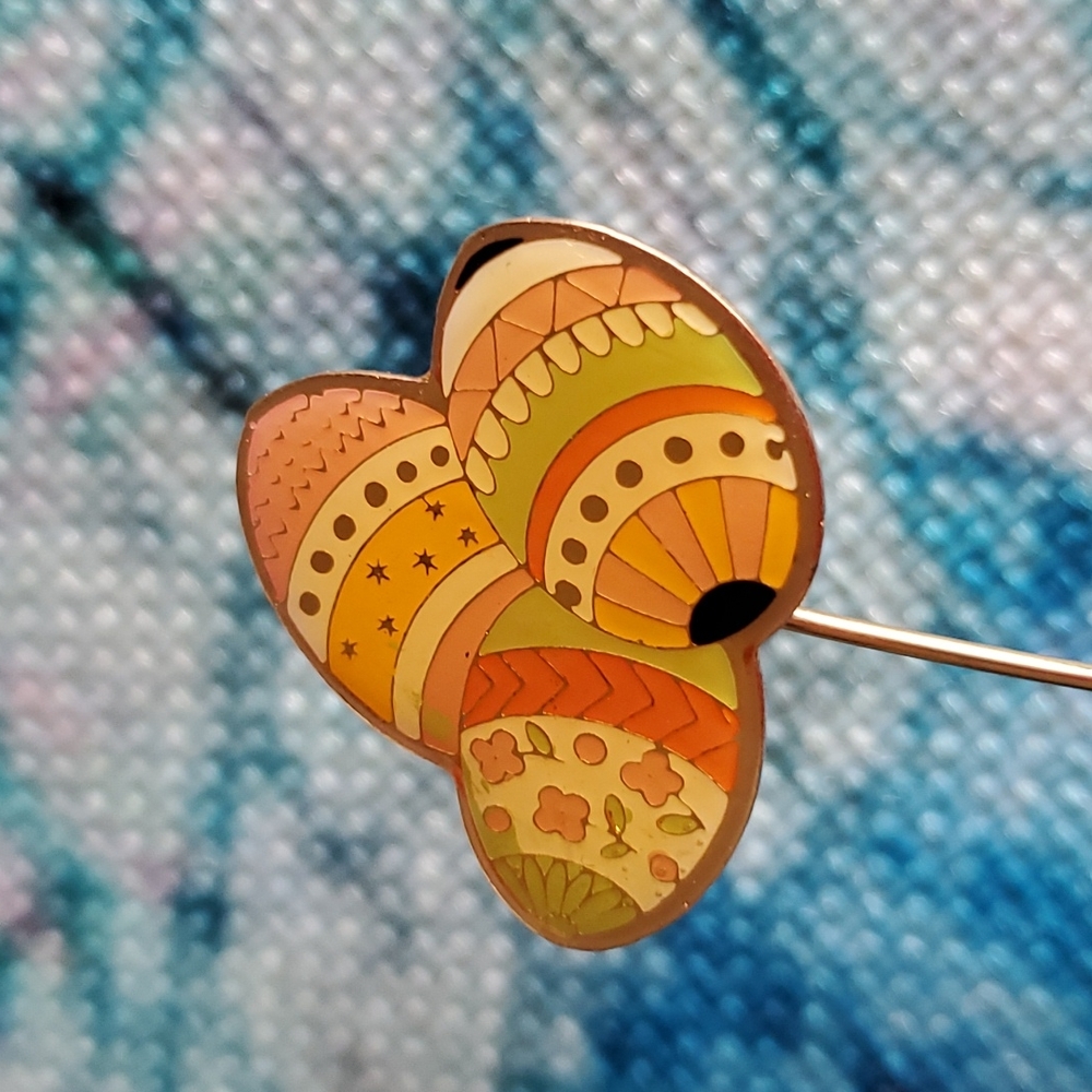 Vintage Easter Egg Stick Pin - Picture 1 of 15